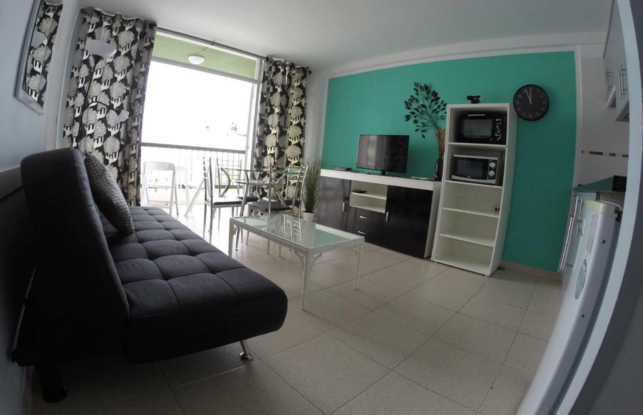 Apartamentos Las Americas Playa de las Americas  Luaran gambar